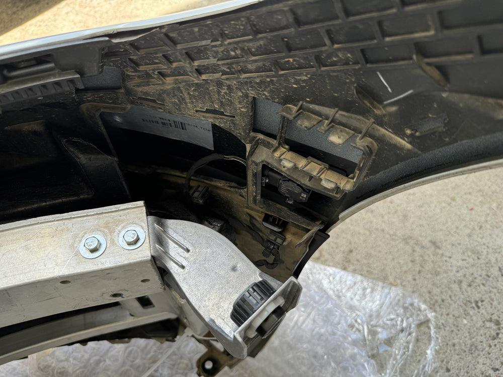 Genuine Complete Front Assemble - w206 C Class C200