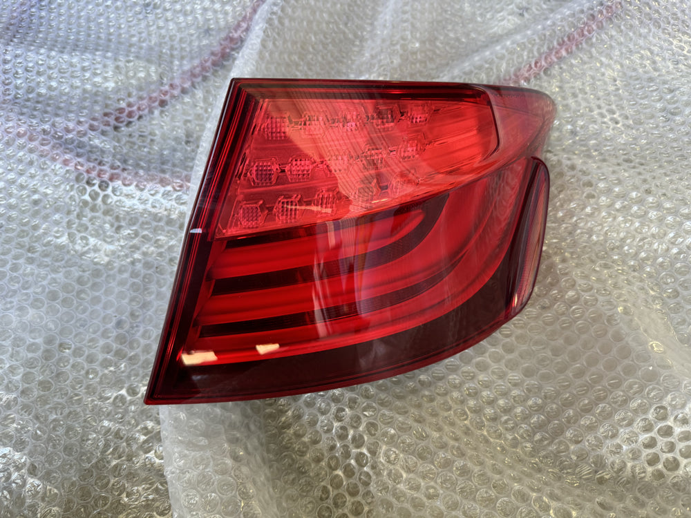 Tail Light - F10 5 Series (11-17)