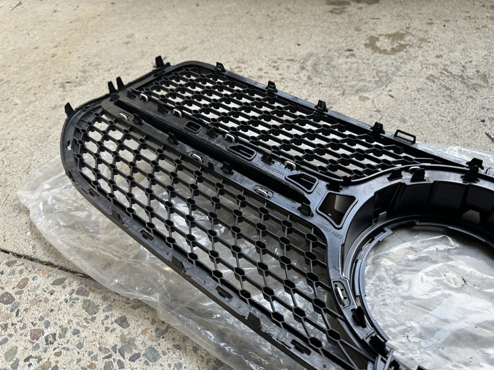 Genuine Front Grill - V167 GLE