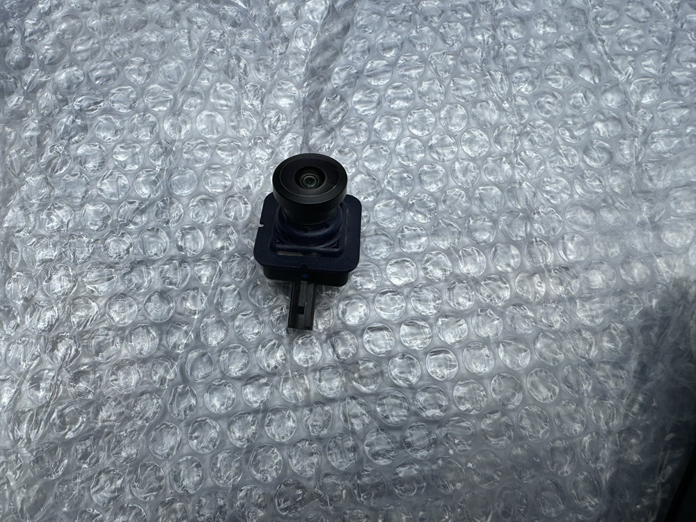 Genuine Ghibli Front Camera - Ghibli (18-23) PN: 68144068AC
