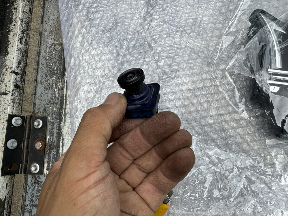 Genuine Ghibli Front Camera - Ghibli (18-23) PN: 68144068AC
