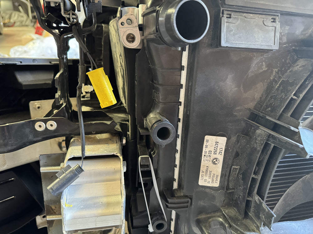 Genuine Complete Front Assemble - G30 Lci 5 Series
