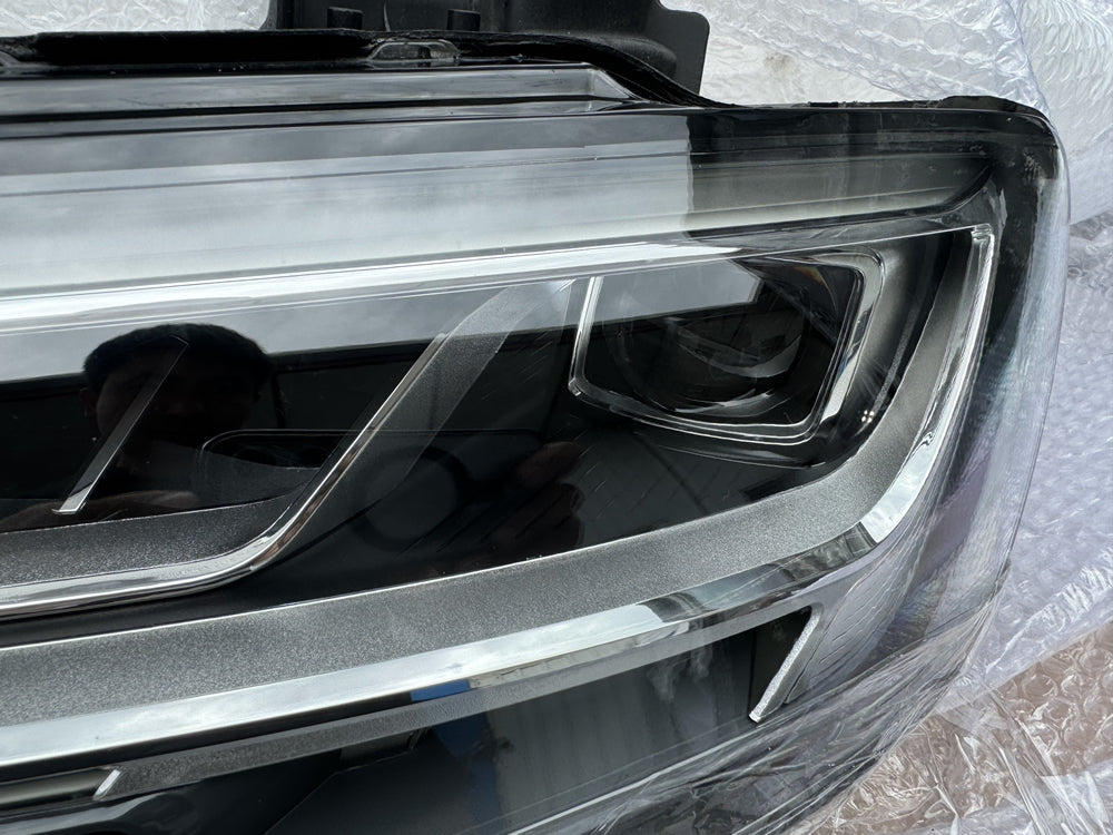 Genuine Matrix LED Head Light - Facelifted 8v RS3 S3 A3 (Left) 8V0941035