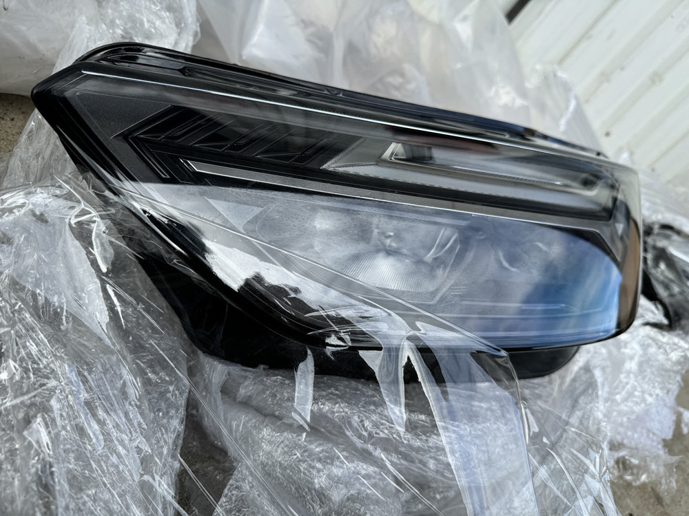 Genuine Audi Head Light - Q5 FY (Left Hand Side) 80d941033a 1ZX014493