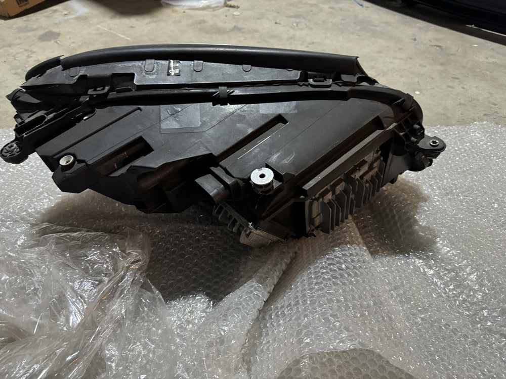 Genuine Head Light (Right hand side) - W222 S Class