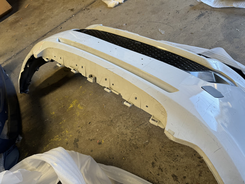 Genuine Front Bumper Bar - Genuine Front Bumper Bar - Land Rover Discovery Sport P250 R Dynamic SE L550