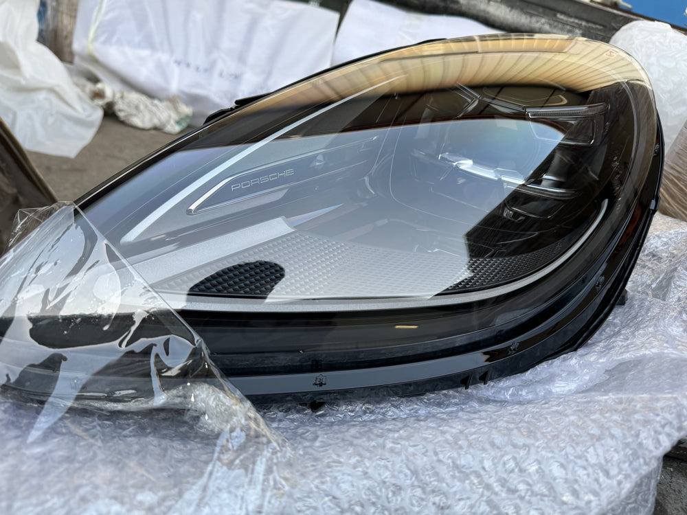Genuine Porche Macan LED Head Light (Left Hand Side)- Macan 95B "95B941079Q"
