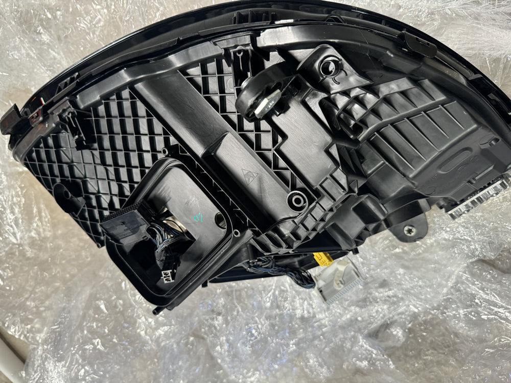 Genuine Mercedes Benz LED Multibeam Head Light - W205 (Left Hand Side) A2059066404 A2059069505