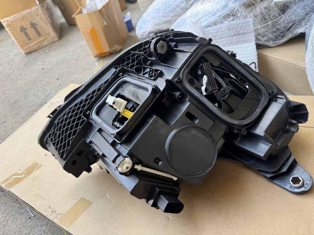 Genuine Mercedes Benz LED Multibeam Head Light - W213 E Class a2139062506