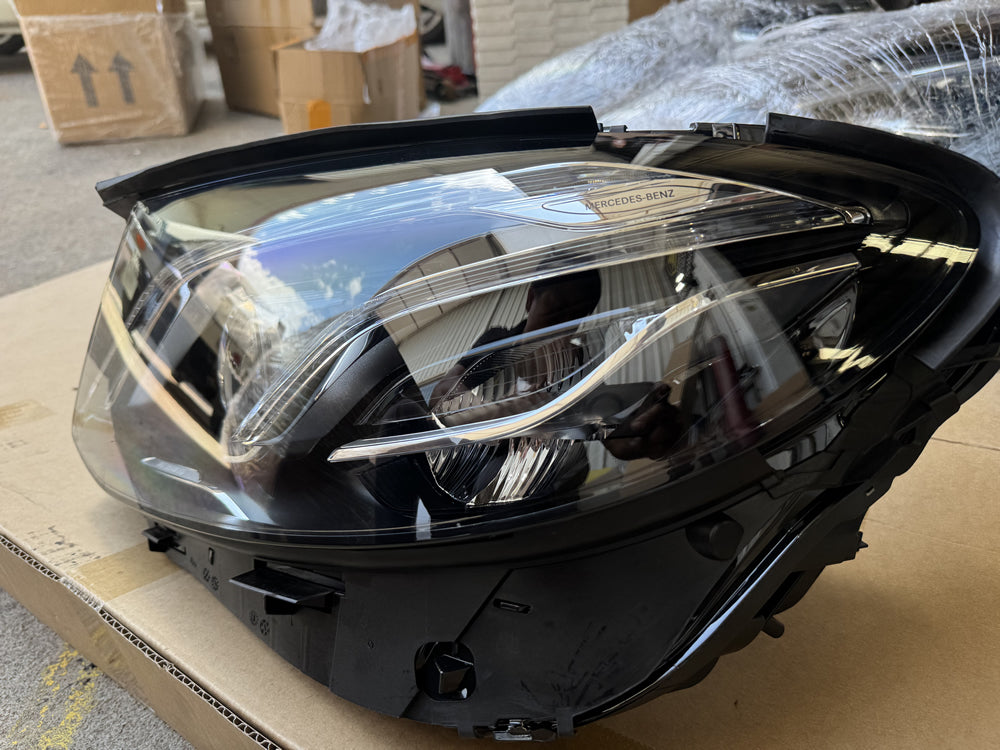Genuine Mercedes Benz LED Multibeam Head Light - W213 E Class a2139062506