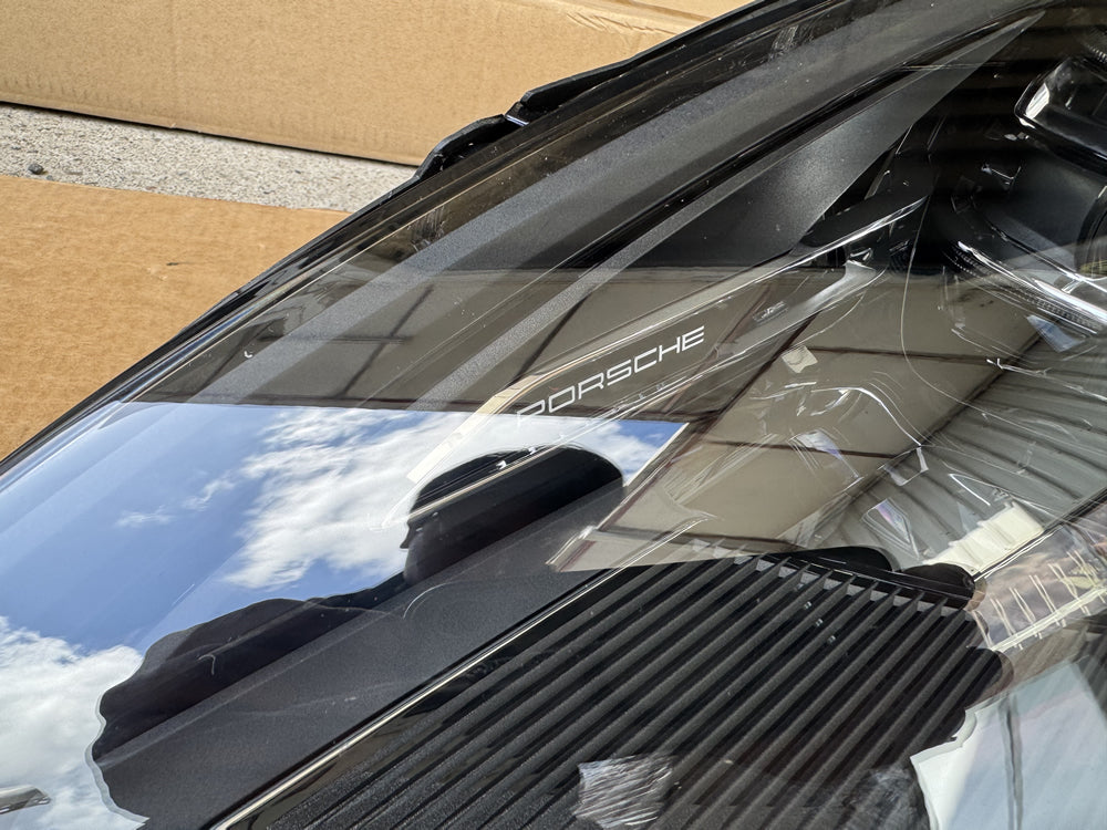 Genuine Porche Macan LED Head Light (Left Hand Side)- Macan 95B "95B941079Q"