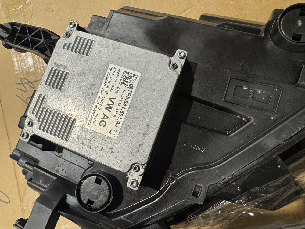 Genuine Volkswagen T-ROC Head Light (Left Hand Side) - A1 7p5941591 2GA941005G