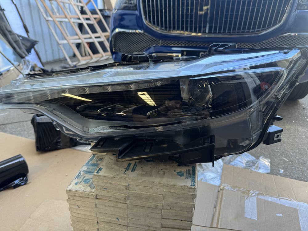 Genuine Maserati Levante Head Light (Left) - Levante M161 06701527220