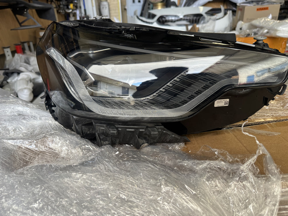 Genuine BMW LED Head Light (Right Hand Side) - G42 2 Series F7DFFDEBFA