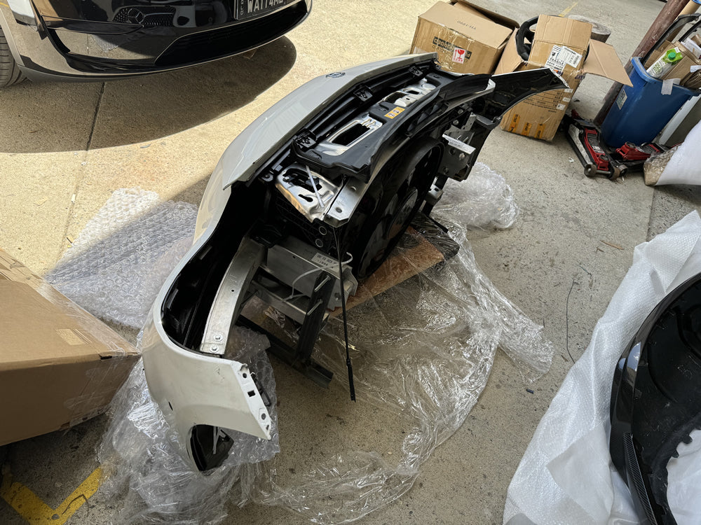 Genuine Complete Front Assemble - w206 C Class C200