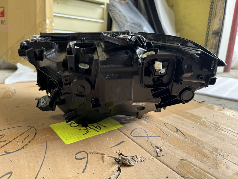 Genuine G22 G23 G26 G82 LED Head Light (Right) 5a19352