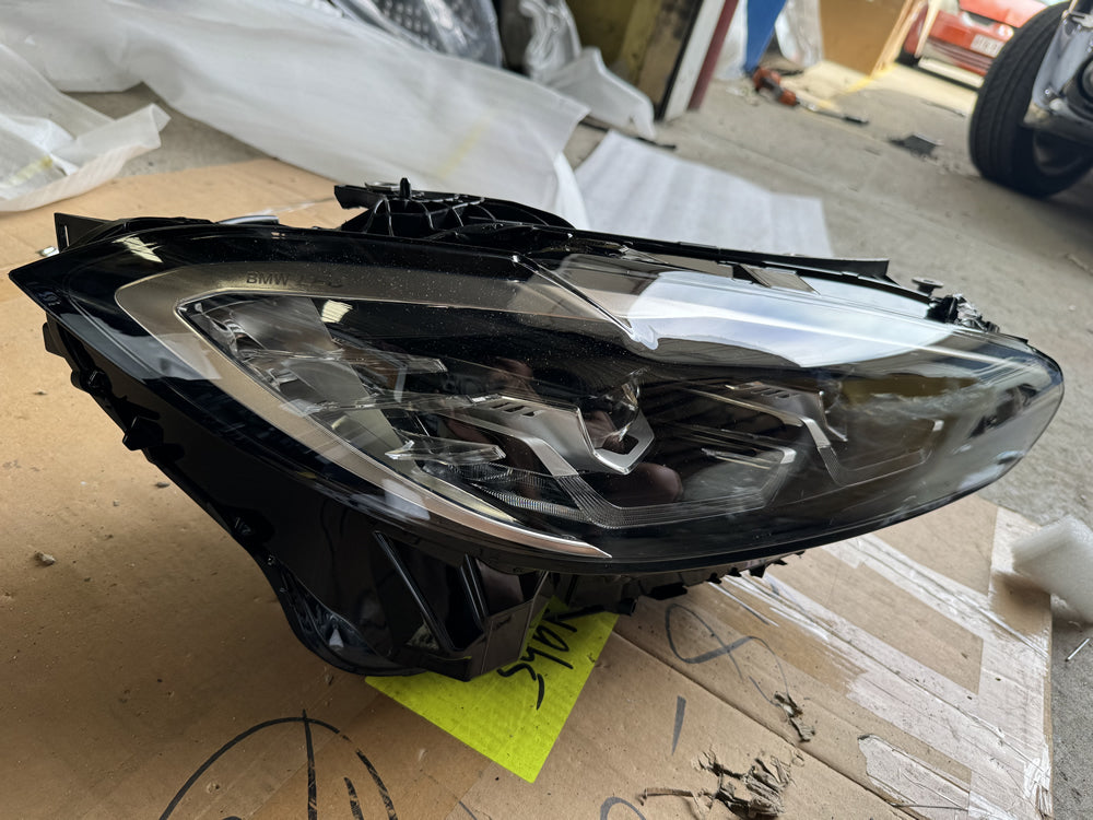 Genuine G22 G23 G26 G82 LED Head Light (Right) 5a19352