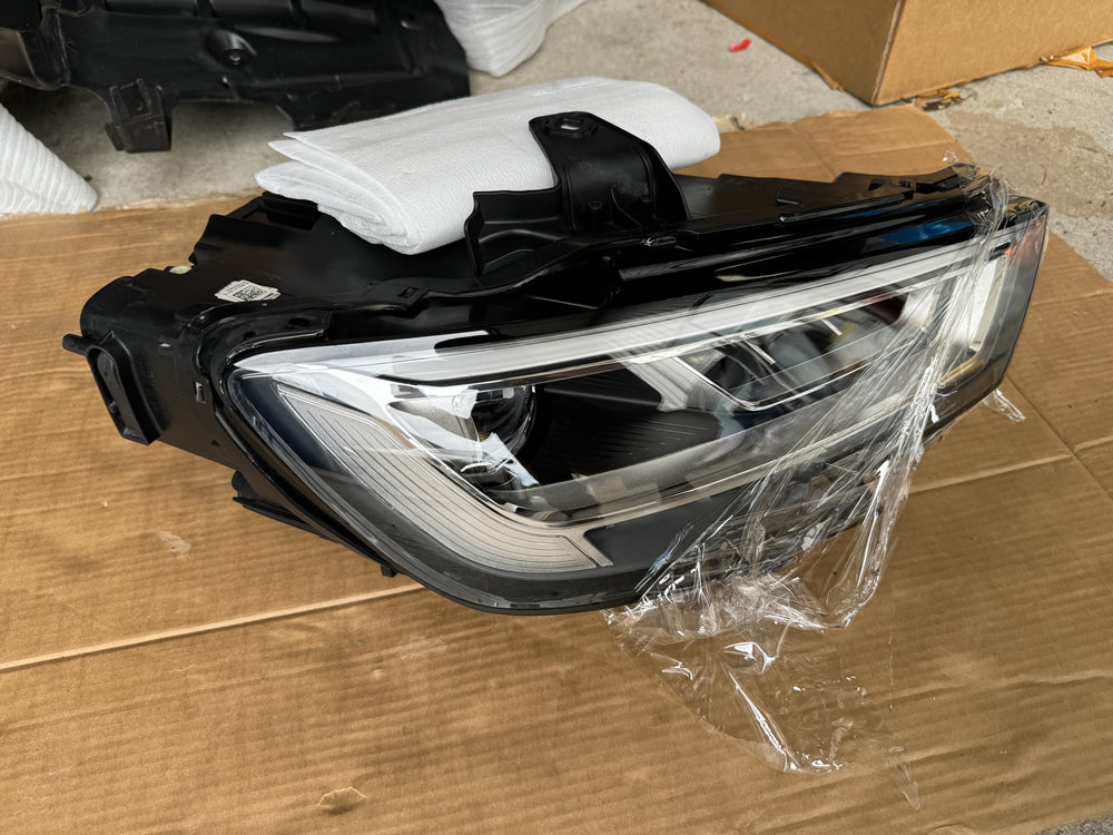 Genuine Matrix Head Light - Facelifted 8v RS3 S3 A3 (Right Hand Side) 8V0941784