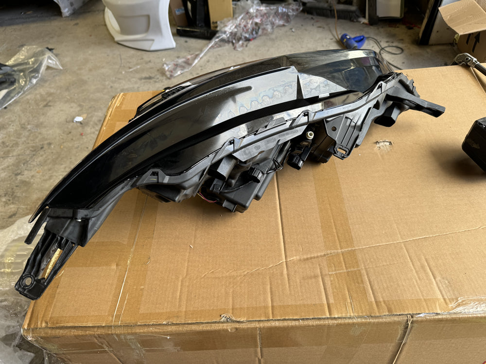 Genuine Qashqai Head Light (Left Hand Side)