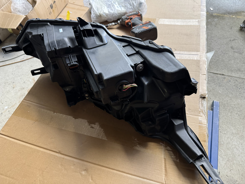 Genuine Qashqai Head Light (Left Hand Side)