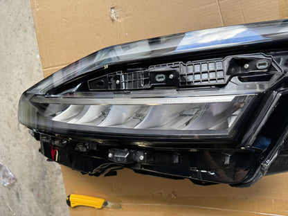 Genuine Qashqai Head Light (Left Hand Side)