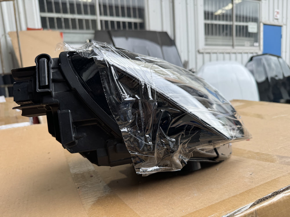 Genuine Audi Head Light - RS3 S3 A3 GY (Right Hand Side) 8Y0941036
