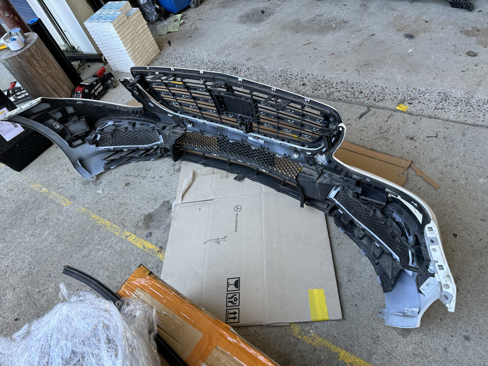 Genuine Front Grill - W213 E Class Sedan