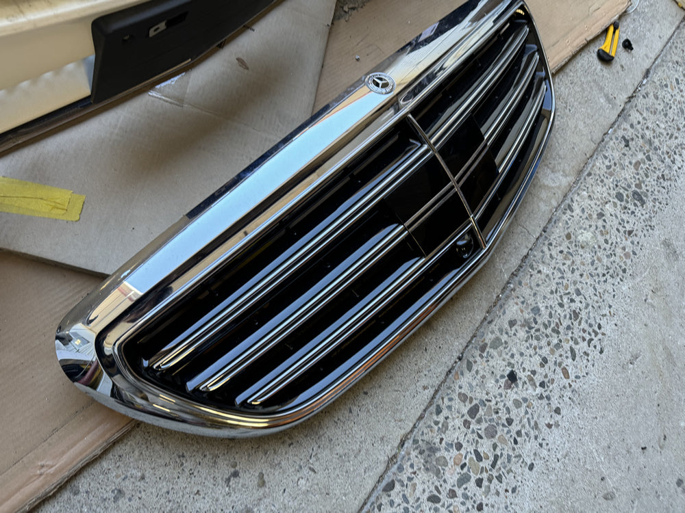 Genuine Front Grill - W213 E Class Sedan