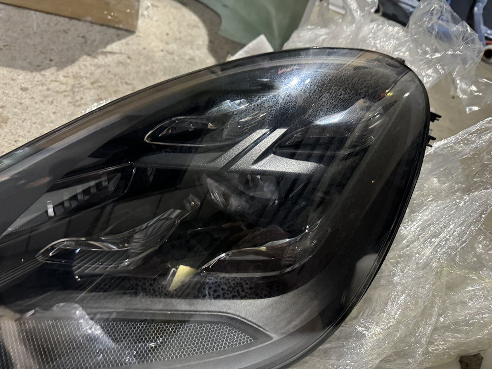Genuine Porsche Cayenne head light (Left) - 9Y0941035J