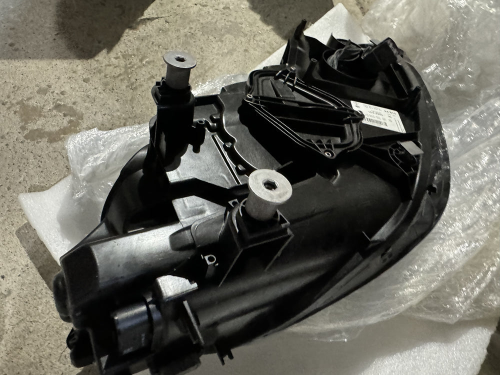 Genuine Porsche Cayenne head light (Left) - 9Y0941035J
