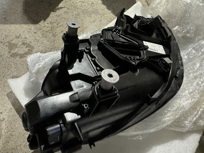 Genuine Porsche Cayenne head light (Left) - 9Y0941035J