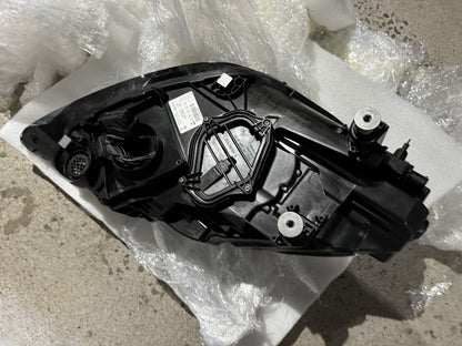 Genuine Porsche Cayenne head light (Left) - 9Y0941035J