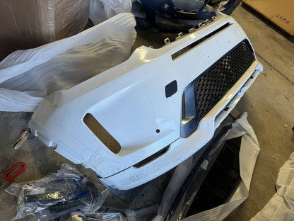 Genuine Front Bumper Bar - Genuine Front Bumper Bar - Land Rover Discovery Sport P250 R Dynamic SE L550