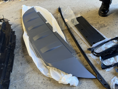 Genuine Complete Front Bumper Bar - Land Rover Discovery Sport L550 R250 SE R Dynamic