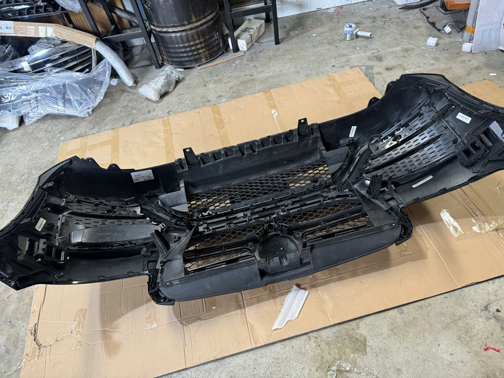 Genuine Complete Front Bumper Bar - GLS X167