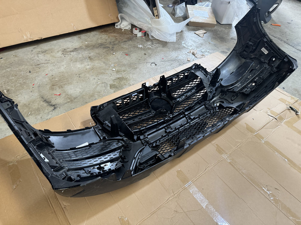 Genuine Complete Front Bumper Bar - GLS X167