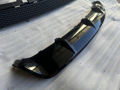 Genuine CLA45 rear diffuser- w117 CLA Pre-facelift