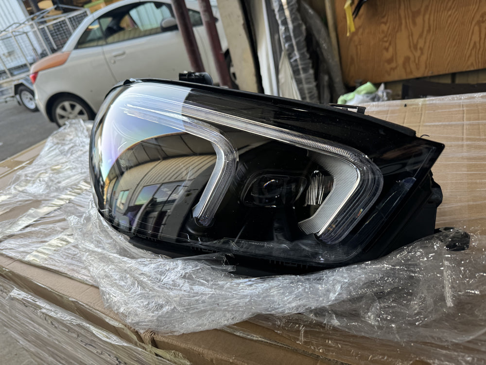 Genuine Head Light GLE V167 C167 - Righ Hand Side a1679066604 a1679065608