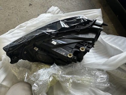 Genuine Q3 SQ3 RSQ3 LED head light (Right) - 83A941036
