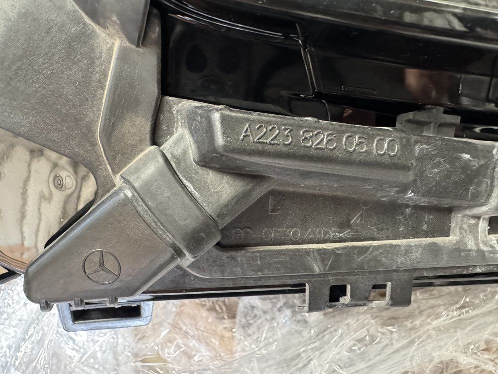 Genuine Head Light (Left hand side) - W223 S Class A2239069303 A2238260500