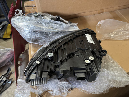 Genuine Head Light (Left hand side) - W223 S Class A2239069303 A2238260500