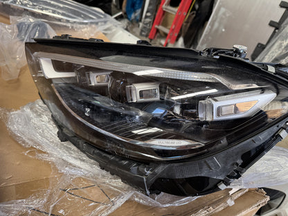 Genuine Head Light (Left hand side) - W223 S Class A2239069303 A2238260500