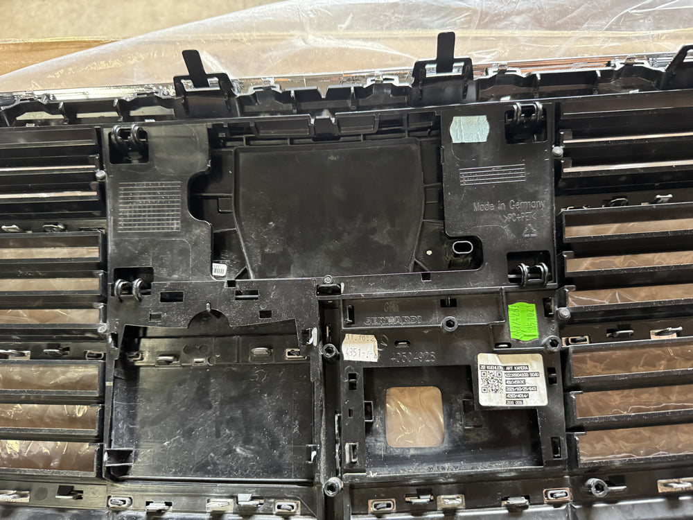 Genuine Front Grille - W223 S Class