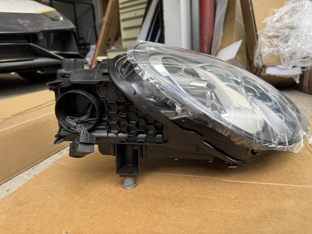 Genuine Porsche Cayenne head light (Right) - 9Y0941034T