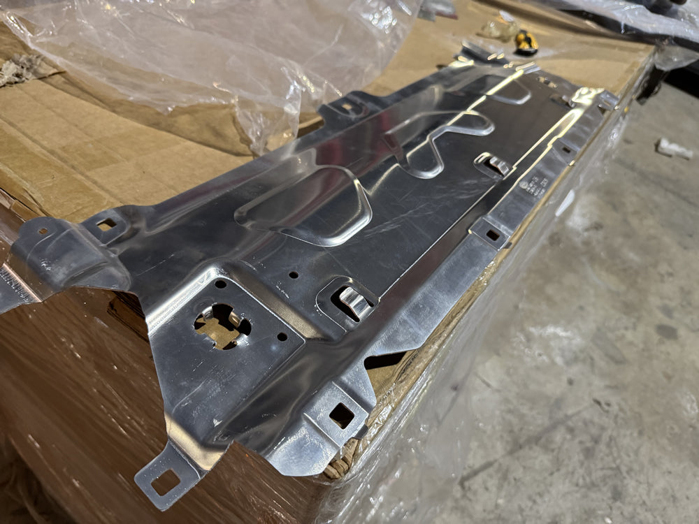 BMW X4 X3 2018-2023 Upper Radiator Support Core 51647400110 BM1225158