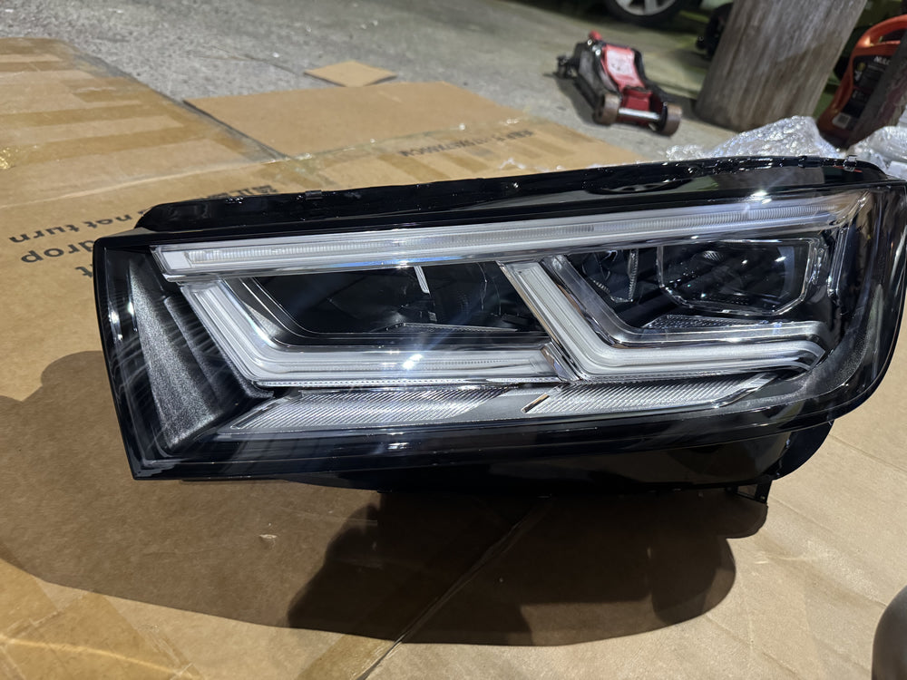 Genuine Audi Q5 LED Head Light (Left Hand Side) - Q5 FY (17-21) 80D941033