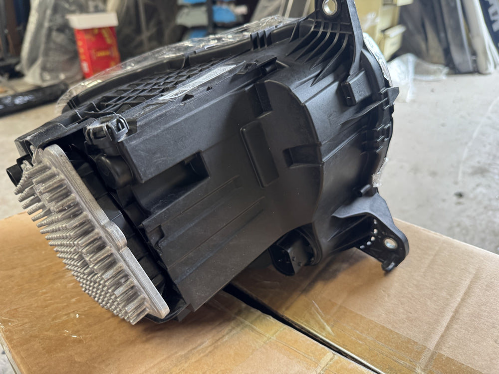 Genuine Land Rover Defender LED Head Light (Left Hand Side) - L663 11840010020 l8b213w029ef