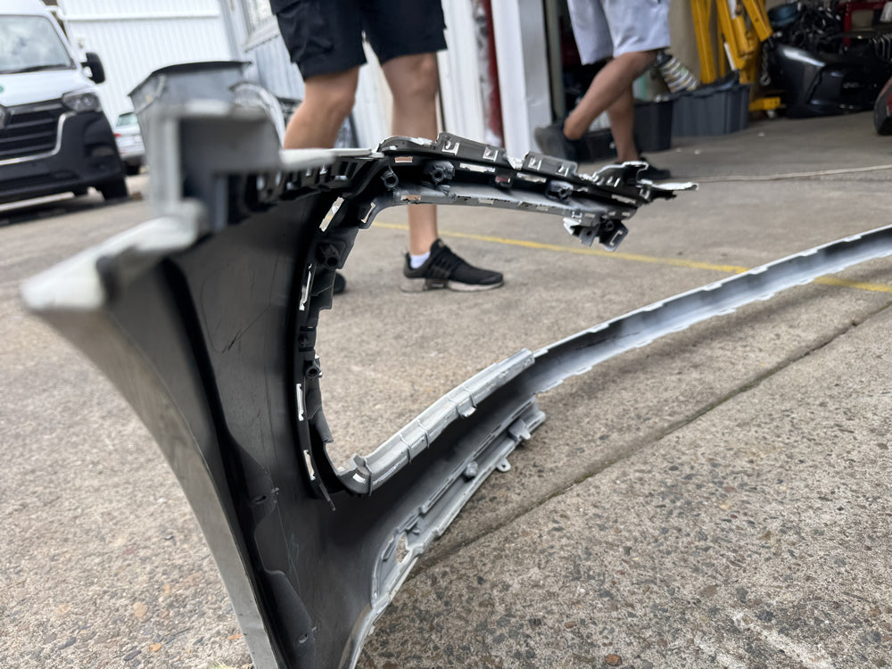 Genuine Porche Macan Front Bumper Bar (Skin Only) - Macan 95B