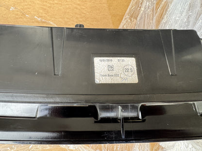 Genuine Porche Macan tail light (tailgate)- Macan 95B 95B945208