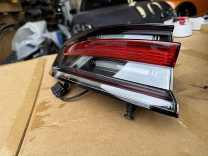 Genuine Porche Macan tail light (Left Hand Side)- Macan 95B 95b945091ac